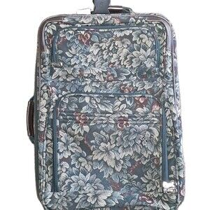 Vintage Atlantic Luggage Company Suitcase Tapestry Green Floral 22"  Wheels